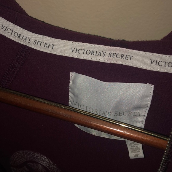 Victoria Secret purple Hoodie with angel design - Picture 11 of 11